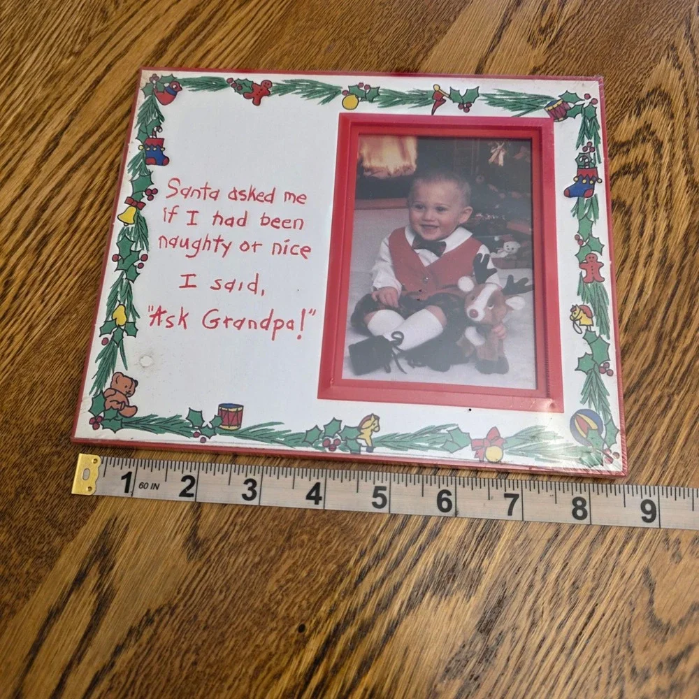 NWT Little Artists Gallery‎ Gifts Christmas Photo Frame Naughty Nice Ask Grandpa